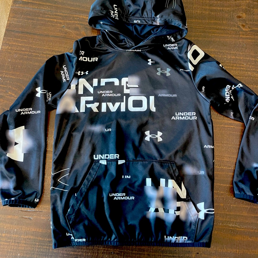 Boys UA hoodie YM